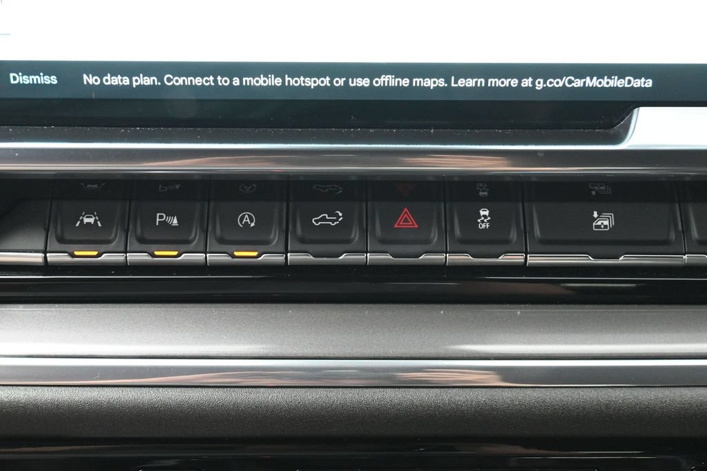 Used 2024 Chevrolet Silverado 1500 High Country w/ High Country Premium Package AWD/4WD image 22