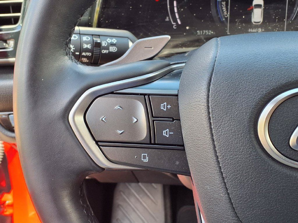Used 2024 Lexus NX 350h AWD image 35