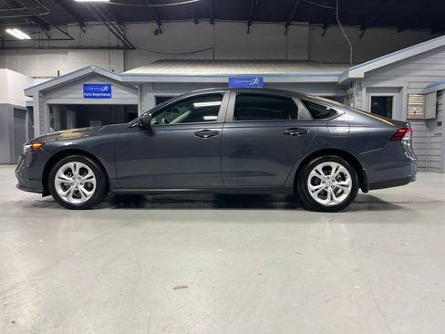 Used 2025 Honda Accord LX image 4