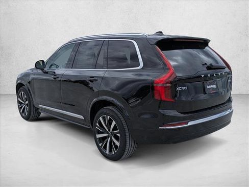 New 2026 Volvo XC90 B5 Core AWD/4WD image 8