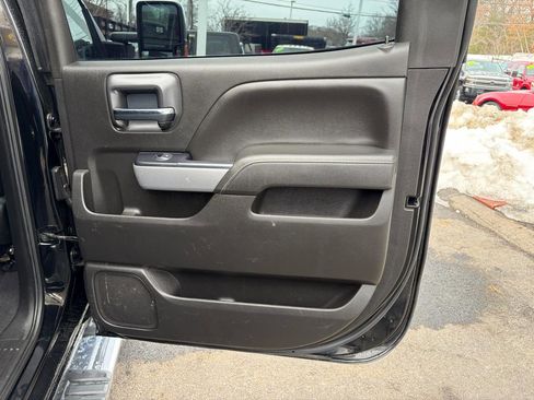 Used 2019 Chevrolet Silverado 3500 LTZ w/ Duramax Plus Package image 43