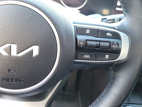 Used 2023 Kia Sportage SX FWD image 24