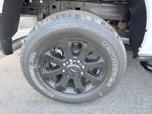 Used 2025 RAM 2500 Laramie w/ Night Edition AWD/4WD image 8