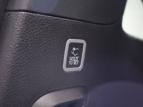 Used 2024 Jeep Wagoneer Series II w/ Convenience Group I image 22