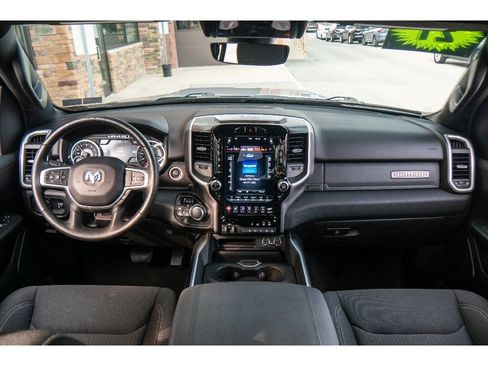 Used 2021 RAM 1500 Big Horn AWD/4WD image 12