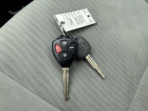 Used 2010 Toyota Corolla S FWD image 46