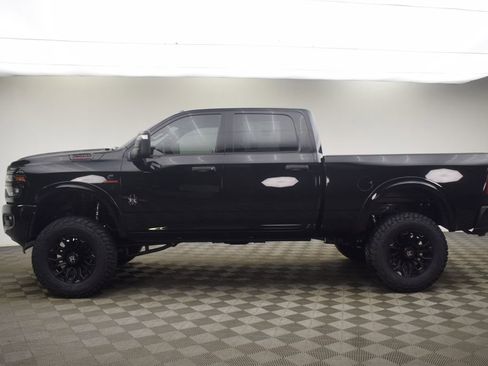 New 2026 RAM 2500 Big Horn AWD/4WD image 14