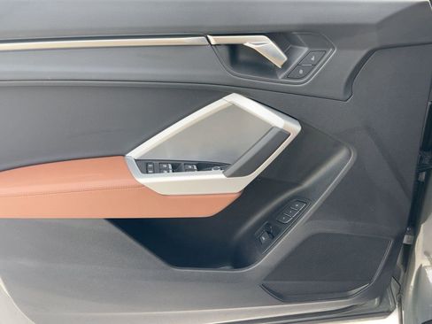 Certified 2025 Audi Q3 2.0T Premium w/ Convenience Package image 13