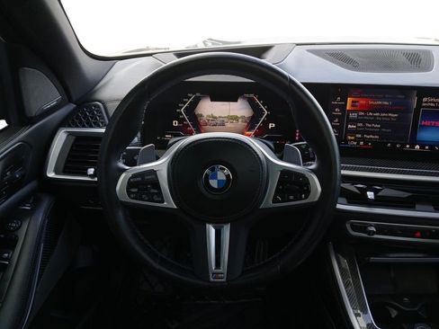 Used 2024 BMW X5 M60i AWD/4WD image 21