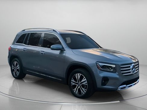 Used 2026 Mercedes-Benz GLB 250 w/ Exclusive Package image 36