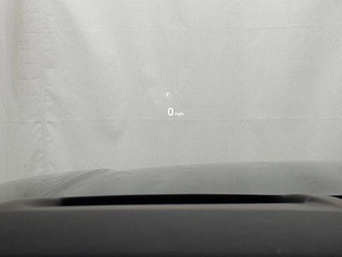 Used 2025 Land Rover Range Rover SE image 27