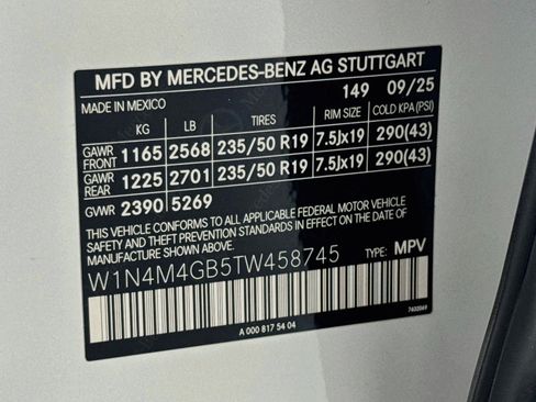 Used 2026 Mercedes-Benz GLB 250 image 24