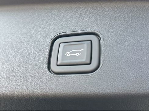 New 2025 Cadillac Lyriq Sport w/ LPO, Floor Liner Package image 33