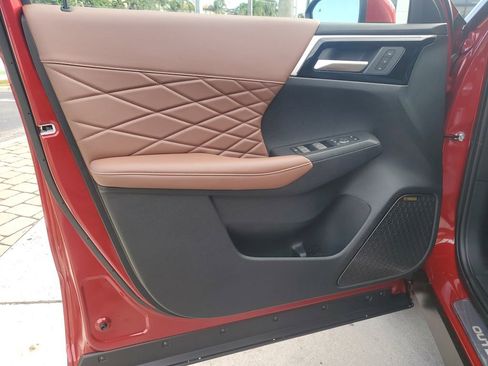 New 2026 Mitsubishi Outlander SEL FWD image 21