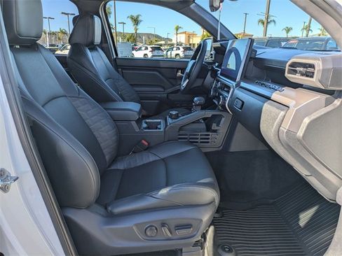 Used 2024 Toyota Tacoma TRD Off-Road image 21