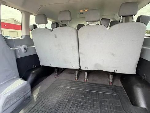 Used 2015 Ford Transit 350 XLT RWD image 10