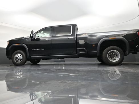 Used 2021 GMC Sierra 3500 Denali w/ Denali Ultimate Package AWD/4WD image 22