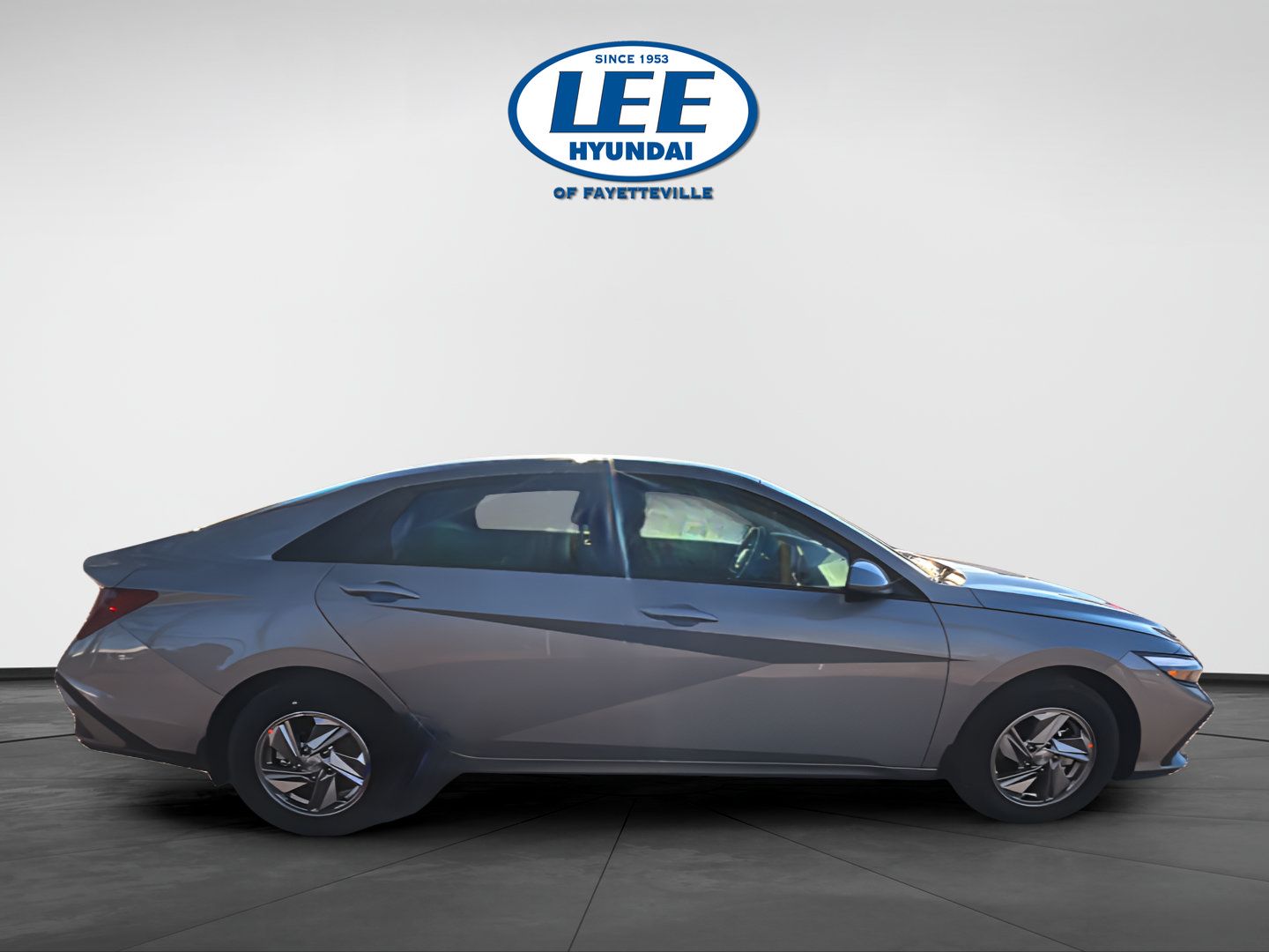 Certified 2026 Hyundai Elantra SE FWD image 6