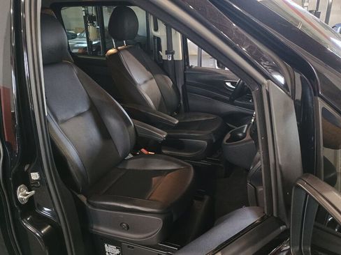 Used 2020 Mercedes-Benz Metris Passenger image 56