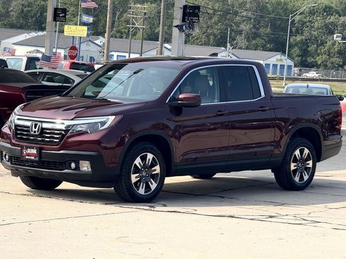 Used 2019 Honda Ridgeline RTL-T image 3