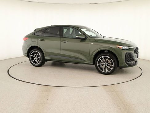 New 2026 Audi Q5 Premium Plus AWD/4WD image 8