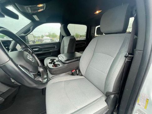 Used 2024 RAM 2500 Big Horn AWD/4WD image 19