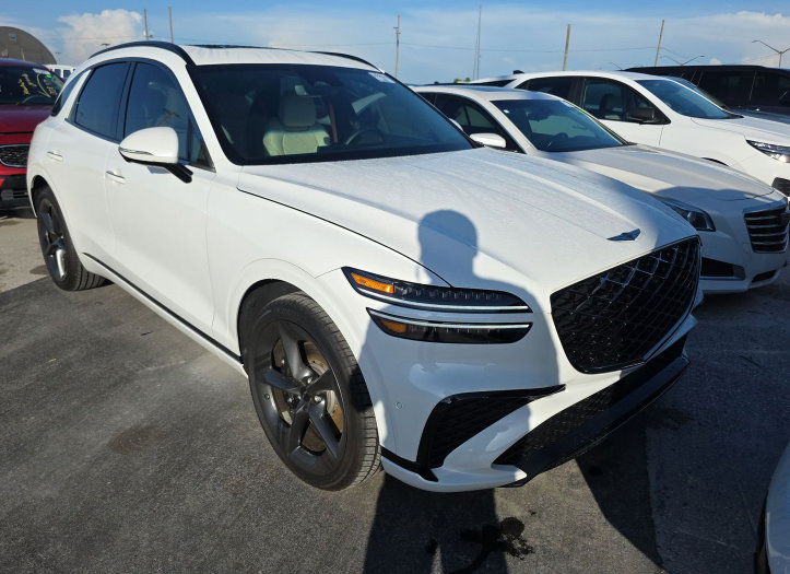 Used 2026 Genesis GV70 3.5T Sport Prestige AWD/4WD image 2