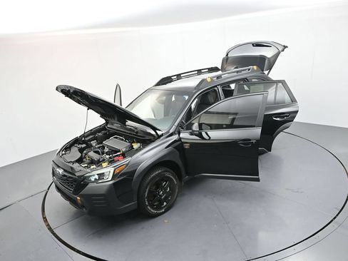 Used 2022 Subaru Outback Wilderness AWD/4WD image 35