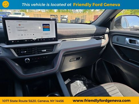 Used 2026 Ford Explorer ST-Line w/ ST-Line Street Pack AWD/4WD image 18