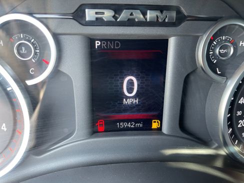 Used 2025 RAM 2500 Tradesman AWD/4WD image 28