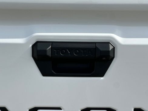 Used 2025 Toyota Tacoma SR5 image 49