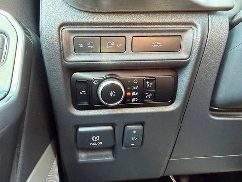 Used 2023 Ford F150 Lariat w/ Equipment Group 502A High AWD/4WD image 34