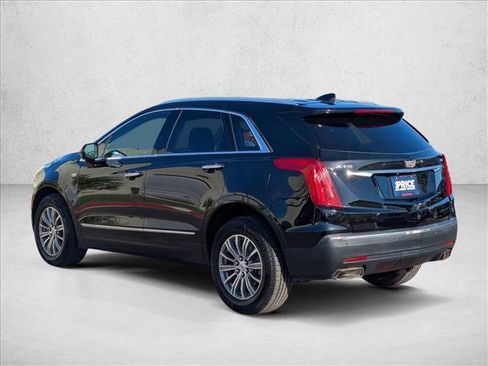 Used 2017 Cadillac XT5 Luxury image 8