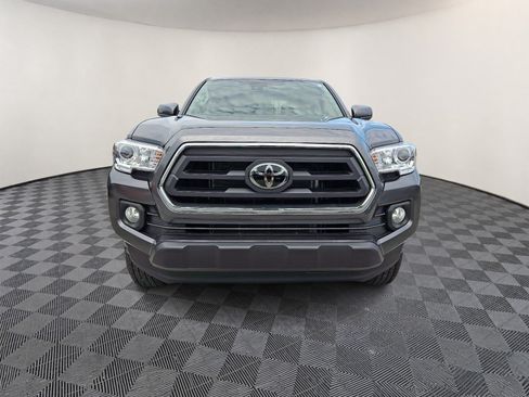 Used 2023 Toyota Tacoma SR5 AWD/4WD image 2