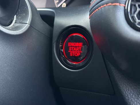 Used 2025 Honda HR-V Sport image 33