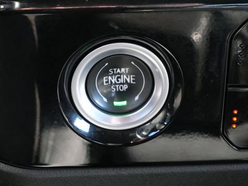 Used 2022 Chevrolet Silverado 1500 LT image 27