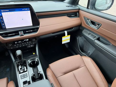 New 2026 Subaru Outback Touring XT image 37