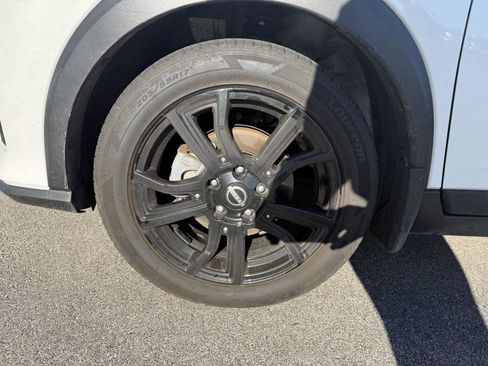 Used 2023 Nissan Kicks SR FWD image 15