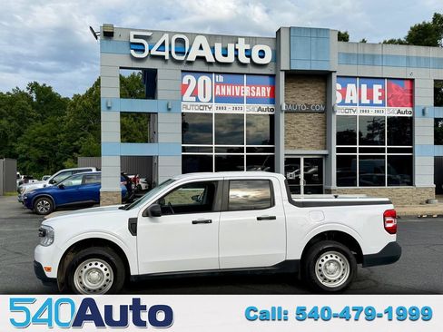 Used 2022 Ford Maverick XL w/ Equipment Group 100A Standard AWD/4WD image 1
