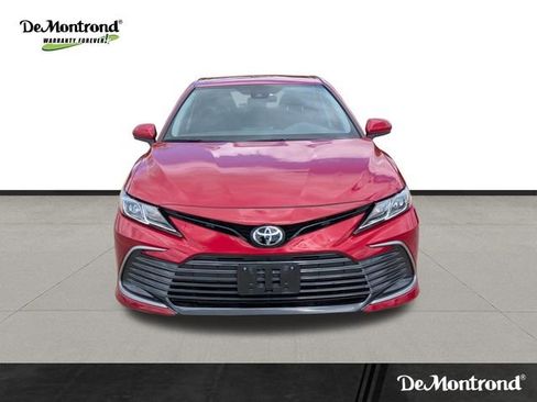 Used 2024 Toyota Camry LE image 2