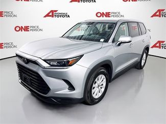 Certified 2025 Toyota Grand Highlander AWD video 3