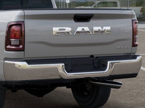 New 2026 RAM 2500 Tradesman AWD/4WD image 13