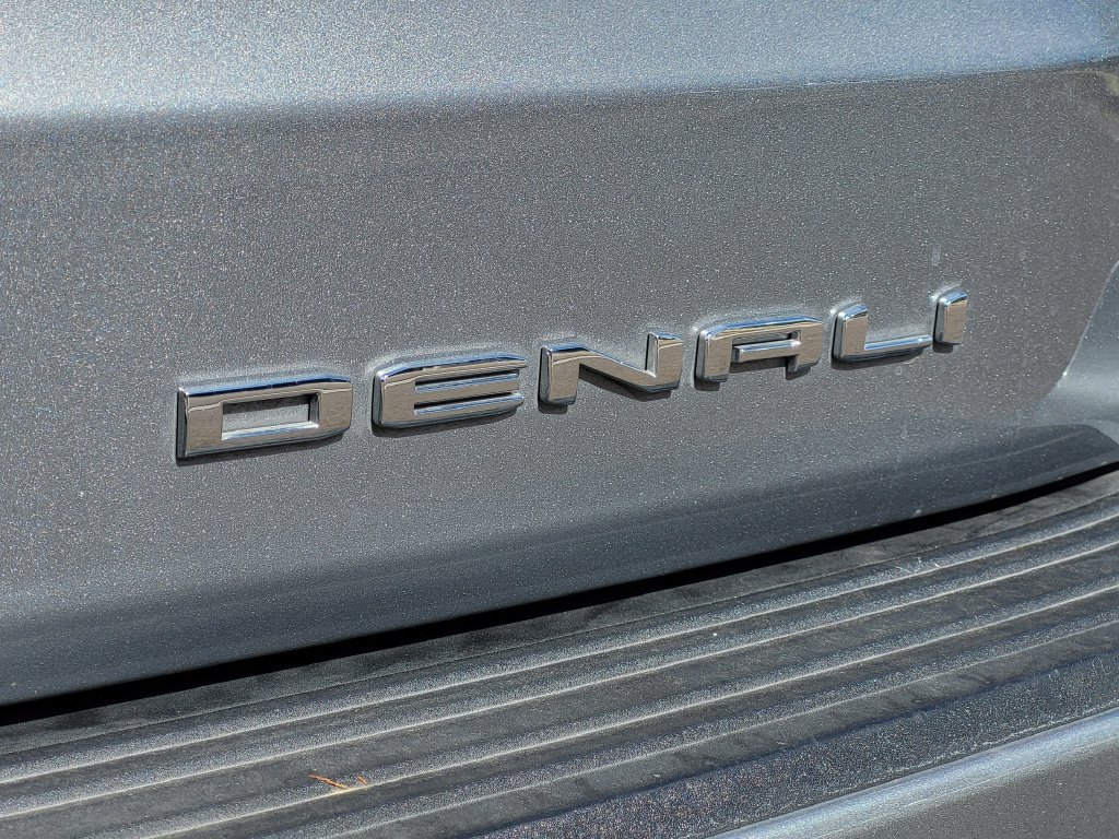Used 2024 GMC Yukon XL Denali w/ Max Trailering Package AWD/4WD image 12