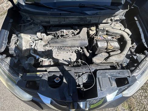 Used 2016 Nissan Rogue S AWD/4WD image 17