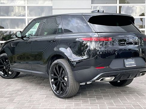 New 2026 Land Rover Range Rover Sport SE AWD/4WD image 3
