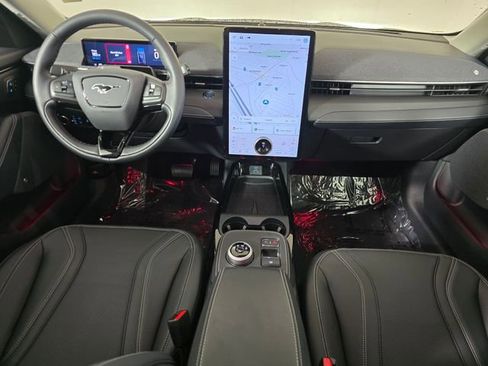 Used 2024 Ford Mustang Mach-E Premium image 20