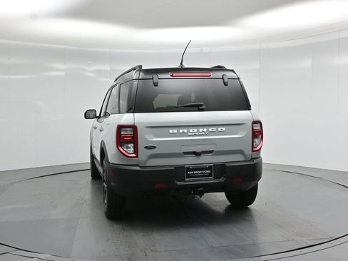 Used 2022 Ford Bronco Sport Outer Banks w/ Tech Package AWD/4WD image 32
