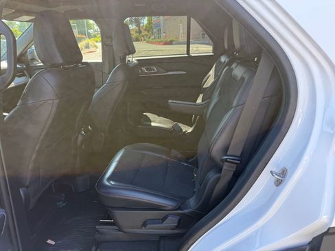 Used 2025 Ford Explorer ST w/ Sun And Sound Package AWD/4WD image 13