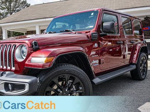 Used 2021 Jeep Wrangler Unlimited Sahara w/ Dual Top Group AWD/4WD image 7