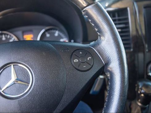 Used 2015 Mercedes-Benz Sprinter 2500 image 26